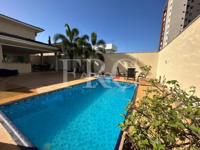 Casa com 5 Quartos à venda, 494m² no Jardim América, Goiânia