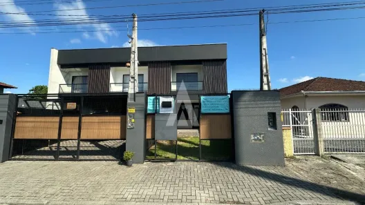 Sobrado com 3 Quartos à venda, 119m² no Jardim Iririú, Joinville