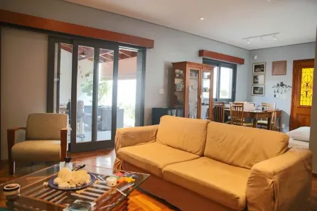 Casa com 3 Quartos à venda, 226m² no Parque Colonial, São Paulo