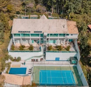 Casa com 8 Quartos à venda, 1998m² no Chácara Granja Velha, Carapicuíba