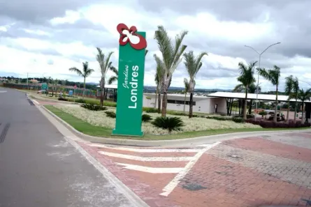 Lote/Terreno à venda, 560m² no Jardim Vitória, Goiânia