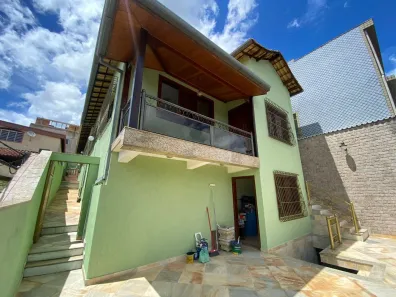 Casa com 4 Quartos à venda, 261m² no Concórdia, Belo Horizonte