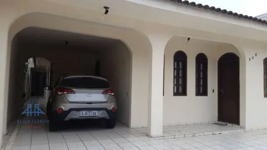 Casa com 7 Quartos à venda, 240m² no Saco dos Limões, Florianópolis