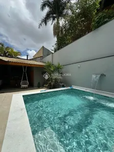 Sobrado com 4 Quartos à venda, 298m² no Independência, São Bernardo do Campo