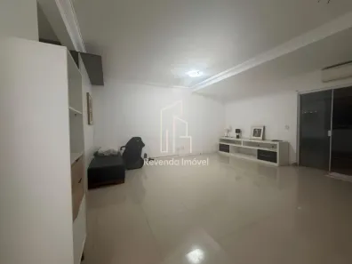 Casa de Condomínio com 3 Quartos à venda, 230m² no Jardim Londrina, São Paulo