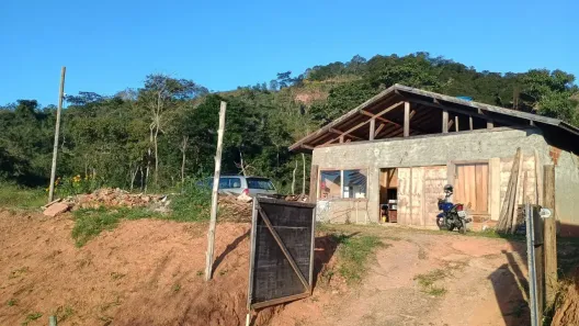Casa com 5 Quartos à venda, 250m² no Itaipava, Petrópolis