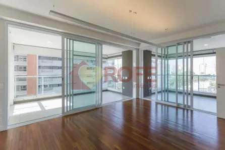 Apartamento com 3 Quartos à venda, 152m² no Vila Olímpia, São Paulo