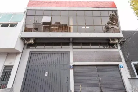 Galpão/Depósito/Armazém com 3 Quartos para alugar, 404m² no Navegantes, Porto Alegre
