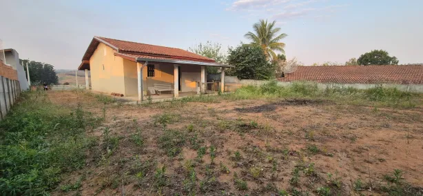 Fazenda/Sítio com 2 Quartos à venda, 100m² no Núcleo Urbano Bom Jardim, Jaguariúna
