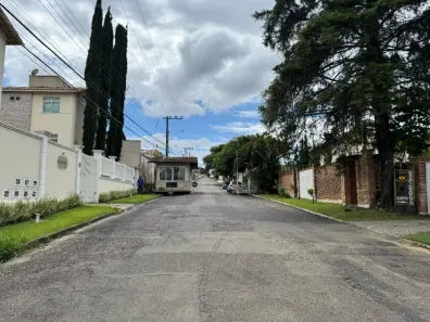 Lote/Terreno à venda, 1200m² no Parque Guadalajara, Juiz de Fora