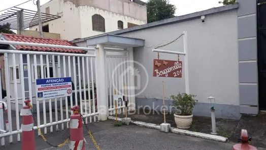 Casa de Condomínio com 6 Quartos à venda, 221m² no Pechincha, Rio de Janeiro