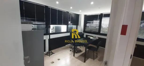 Sala Comercial à venda, 66m² no Santo Amaro, São Paulo