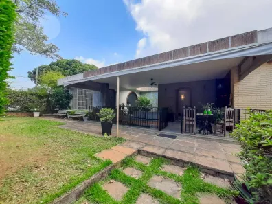 Casa com 5 Quartos à venda, 380m² no São Francisco, Niterói