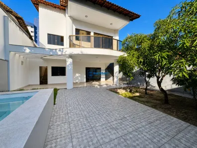 Casa com 7 Quartos à venda, 262m² no Jardim Camburi, Vitória