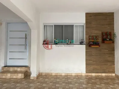 Sobrado com 3 Quartos à venda, 200m² no Cézar de Souza, Mogi das Cruzes