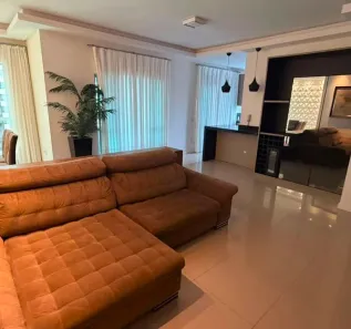Apartamento com 4 Quartos à venda, 181m² no Meia Praia, Itapema