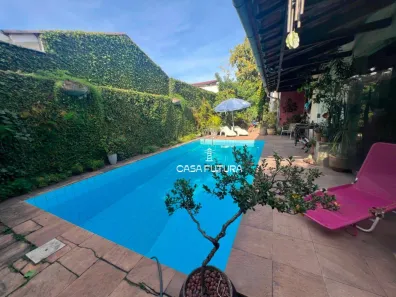 Casa com 6 Quartos à venda, 466m² no Laranjal, Volta Redonda