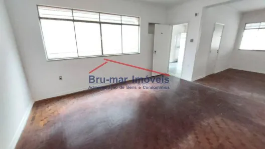 Sobrado com 3 Quartos à venda, 170m² no Vila Belmiro, Santos