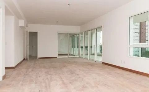 Apartamento com 3 Quartos à venda, 211m² no Pinheiros, São Paulo