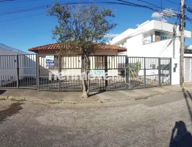 Casa com 3 Quartos para alugar, 70m² no Copacabana, Belo Horizonte