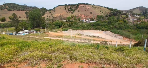 Lote/Terreno à venda, 1629m² no Medeiros, São Luiz do Paraitinga