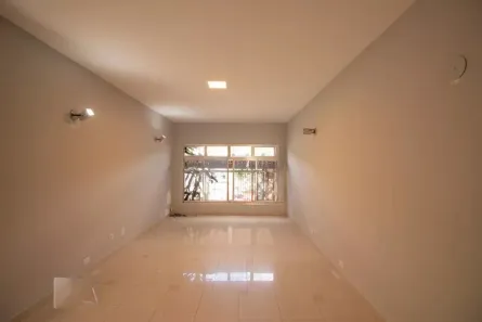 Casa com 3 Quartos à venda, 170m² no Indianópolis, São Paulo