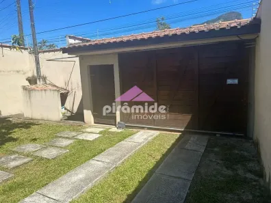 Casa com 2 Quartos à venda, 90m² no Jardim Jaqueira, Caraguatatuba