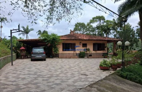 Casa com 4 Quartos para alugar, 300m² no Jardim Caiapiá, Cotia