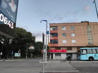Apartamento com 2 Quartos à venda, 71m² no São Geraldo, Porto Alegre