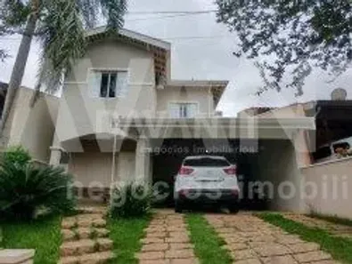Casa de Condomínio com 3 Quartos à venda, 200m² no Roncáglia, Valinhos