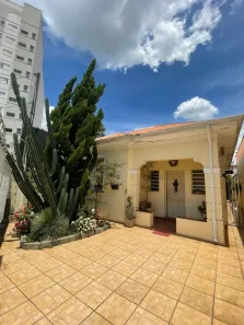 Casa com 5 Quartos à venda, 296m² no Centro, Taubaté