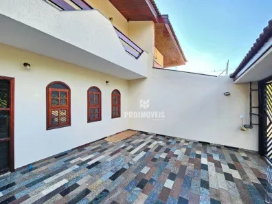 Casa com 3 Quartos para alugar, 144m² no Jardim São Roque, Americana