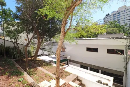 Sobrado com 3 Quartos à venda, 274m² no Sumaré, São Paulo