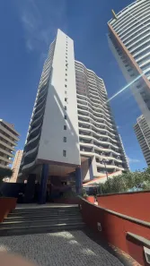 Apartamento com 2 Quartos para alugar, 70m² no Meireles, Fortaleza