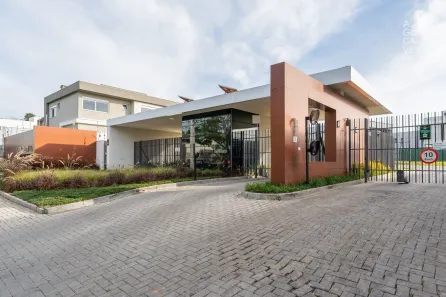 Casa de Condomínio com 4 Quartos à venda, 290m² no São Braz, Curitiba