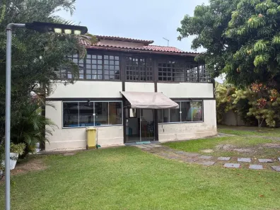 Casa de Condomínio com 4 Quartos à venda, 350m² no Retiro (Bacaxá), Saquarema