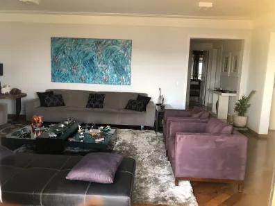 Apartamento com 4 Quartos para alugar, 202m² no Alphaville Centro Industrial e Empresarial/Alphaville., Barueri