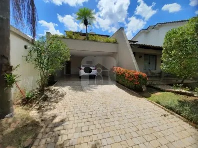 Casa com 3 Quartos à venda, 470m² no Morada da Colina, Uberlândia
