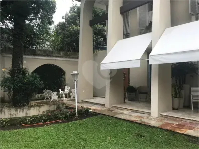 Casa com 4 Quartos à venda, 647m² no Jardim Leonor, São Paulo