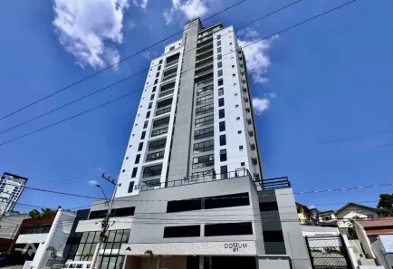 Apartamento com 2 Quartos para alugar, 60m² no Água Verde, Blumenau