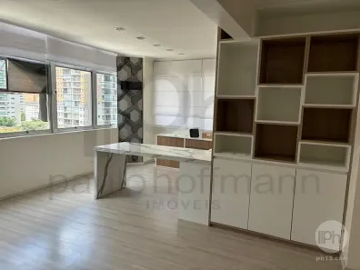 Sala Comercial para alugar, 98m² no Vila Nova Conceição, São Paulo