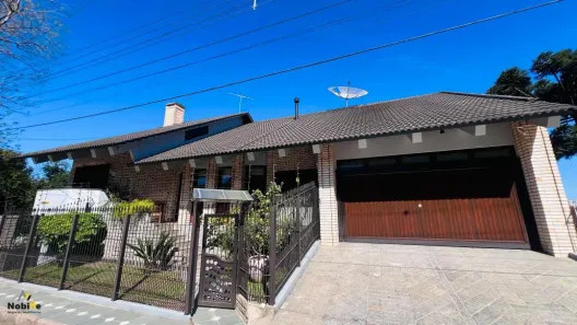 Casa com 7 Quartos à venda, 893m² no Petrópolis, Caxias do Sul
