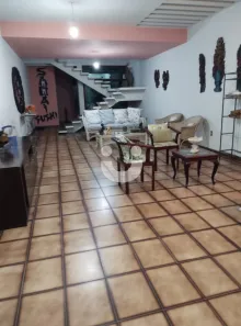 Casa com 4 Quartos para alugar, 470m² no Centro, Sorocaba