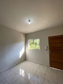 Casa com 2 Quartos para alugar, 60m² no Reneville, Mairinque
