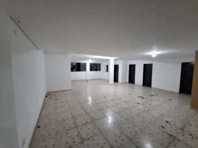 Casa de Condomínio com 5 Quartos para alugar, 600m² no Parque Nova Jandira, Jandira