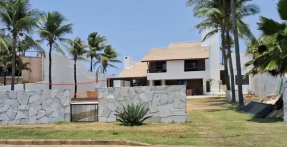 Casa de Condomínio com 4 Quartos à venda, 350m² no Arembepe (Abrantes), Camaçari