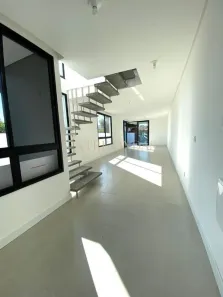 Casa com 3 Quartos para alugar, 150m² no Campeche, Florianópolis