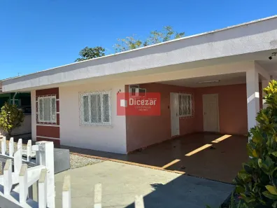 Casa com 5 Quartos à venda, 136m² no Centro, Penha