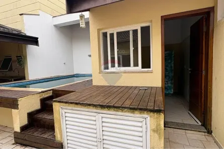 Casa de Condomínio com 3 Quartos para alugar, 236m² no Cidade Parquelandia, Mogi das Cruzes