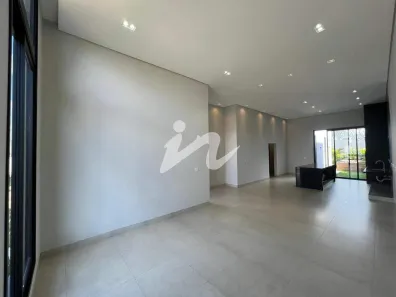 Casa com 3 Quartos à venda, 150m² no Grand Ville, Uberlândia